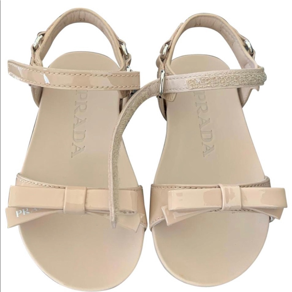 NEW AUTHENTIC PRADA Girls Beige Leather sandals Size 7 toddler